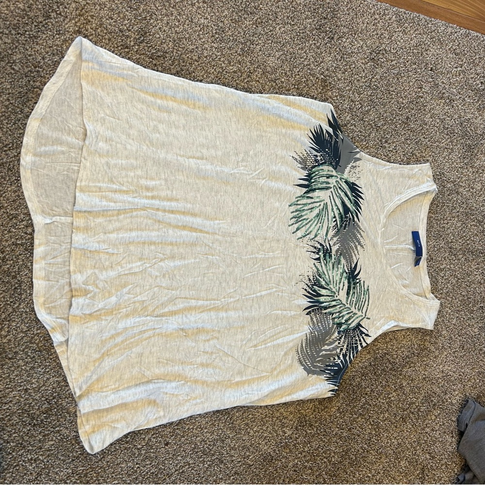 [Apt. 9] Sequin Palm Light Gray Sleeveless Top - Picture 2 of 7